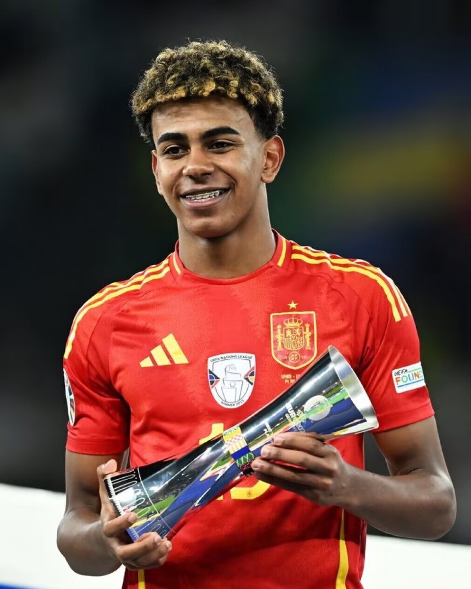 NBA常规赛战报：快船客场险胜雷霆