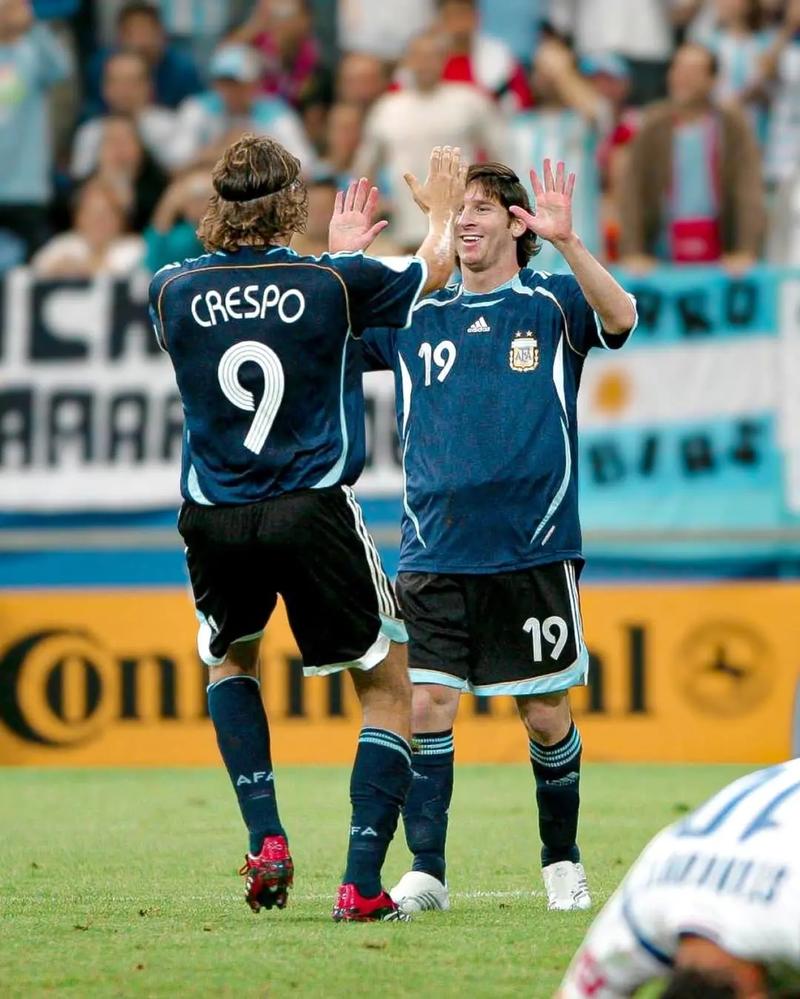 洛杉矶天使队迈克·特劳特因左膝半月板撕裂再次缺席 2024 赛季大部分比赛