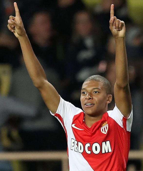 邓肯一阵：21世纪篮球传奇的坚实基石（邓肯与一阵：21世纪篮坛传奇的中流砥柱）