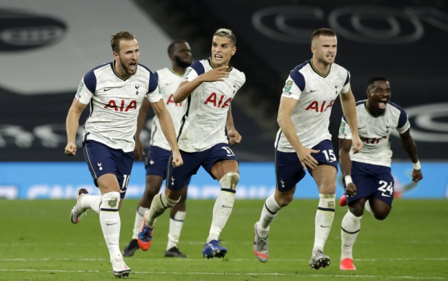 🎮T1 1-0 NS：Peyz韦鲁斯箭箭到肉，T1首局先下一城